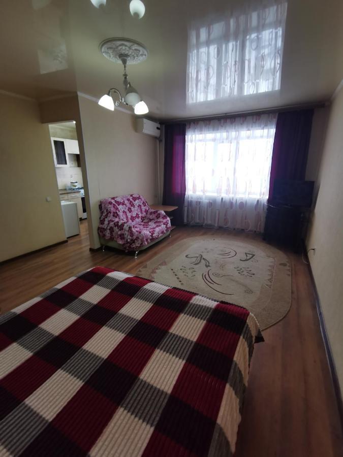 1 Комн Апартаменты В Центре Рядом С Парком Kostanay Extérieur photo
